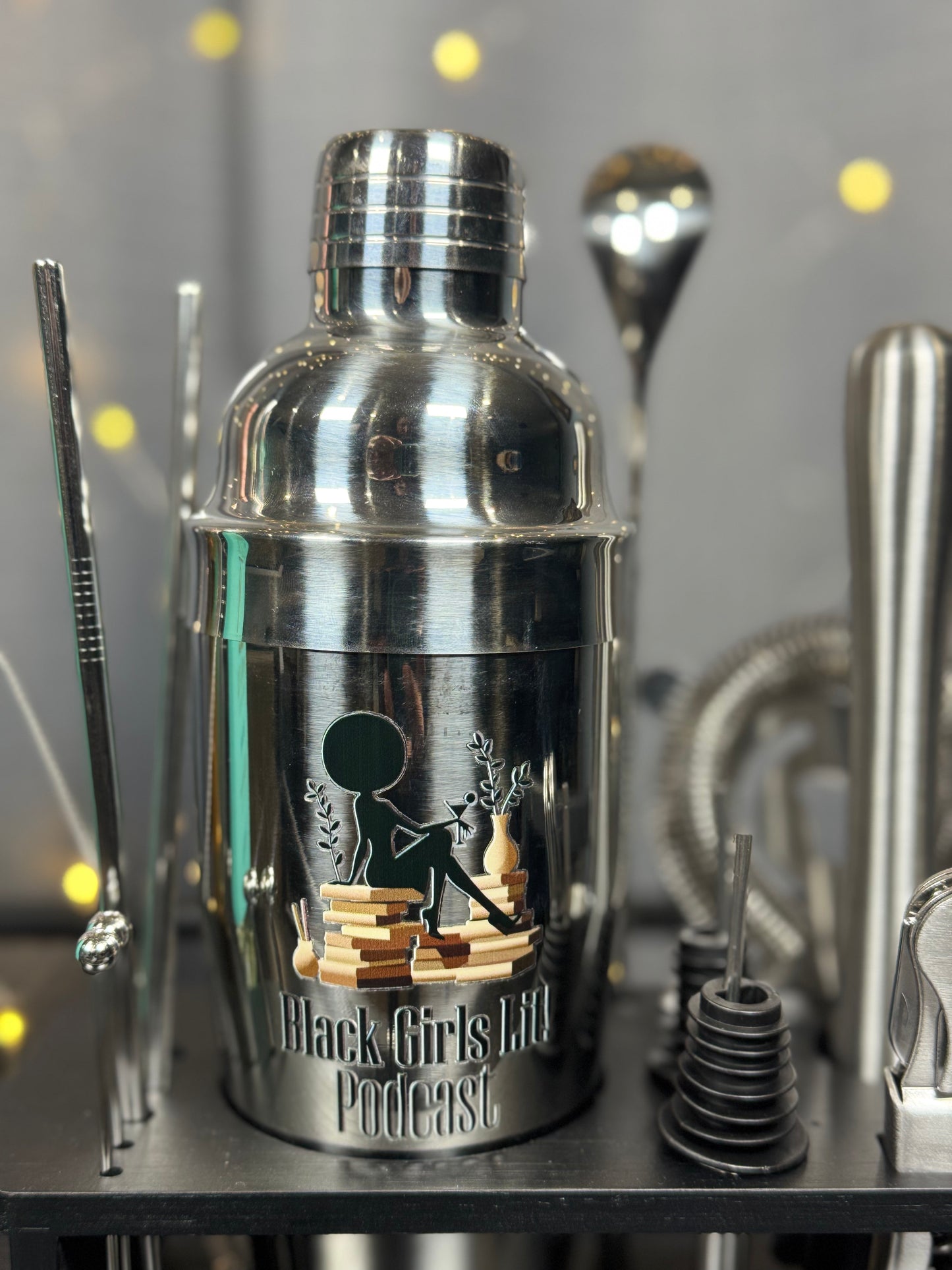 Black Girls Lit Bar Shaker Set